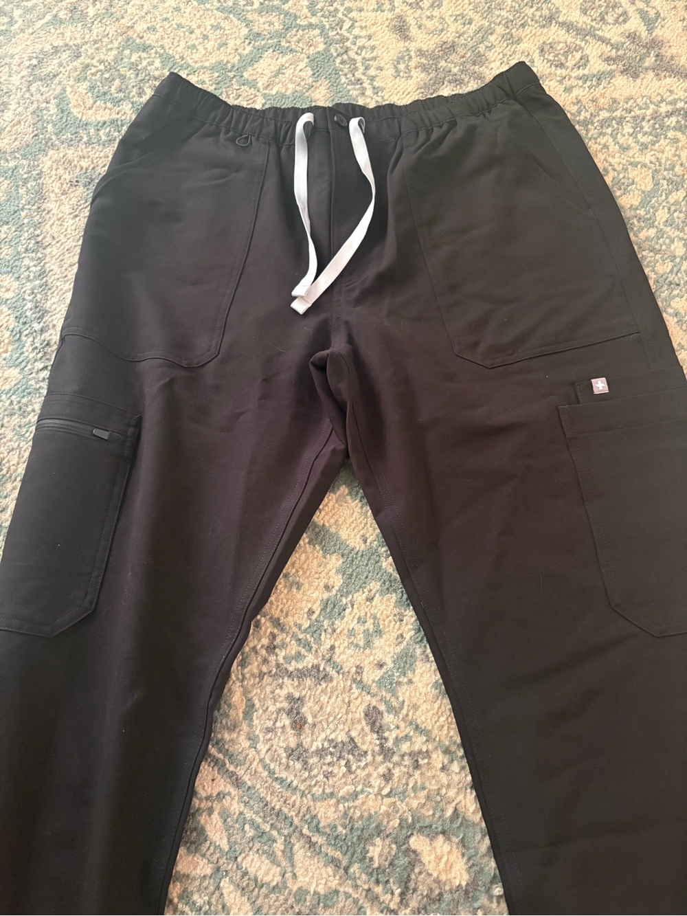 NWT Figs Men’s Black Drawstring Scrub Joggers